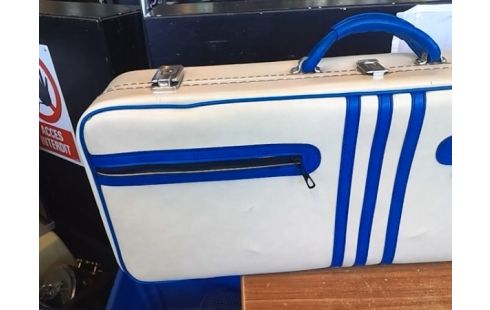 SAC DE SPORT ADIDAS BLANC ANCIEN (QLQS USURES)