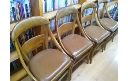LOT DE 4 CHAISES BOIS ASSIRE MARRON