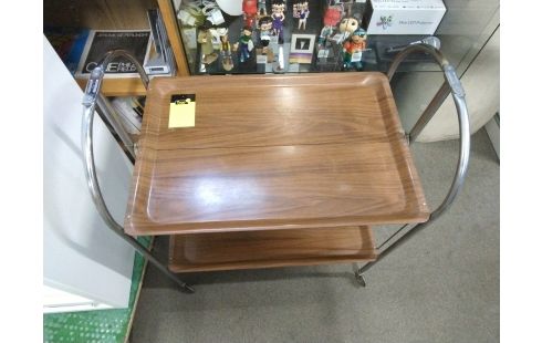 DESSERTE A ROULETTES PLIANTE