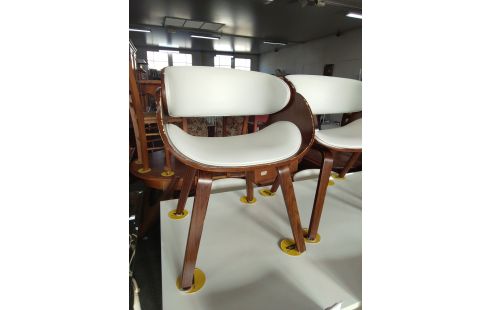 CHAISE STYLE BAUMANN