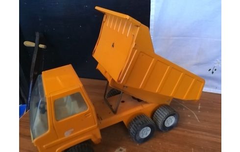 CAMION SANSON