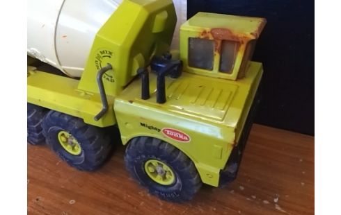 CAMION TOUPIE TONKA