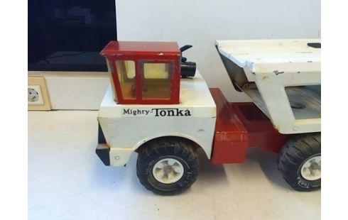 CAMION MIGHTY TONKA AVEC REMORQUES