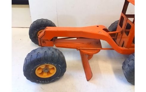 TRACTEUR METAL ORANGE