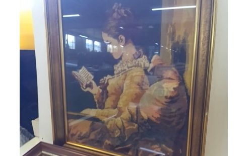CADRE TAPISSERIE FEMME