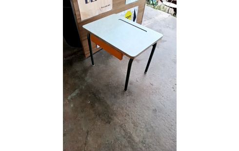 BUREAU ENFANT PM