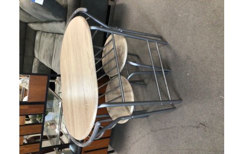 SET DE TABLE + 2 CHAISES