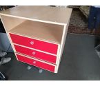 COMMODE TIROIRS ROUGES