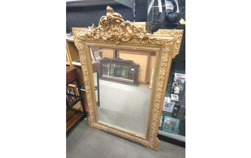 MIROIR DORE STYLE LOUIS XV