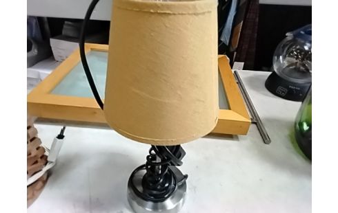 LAMPE DE CHEVET MODERNE