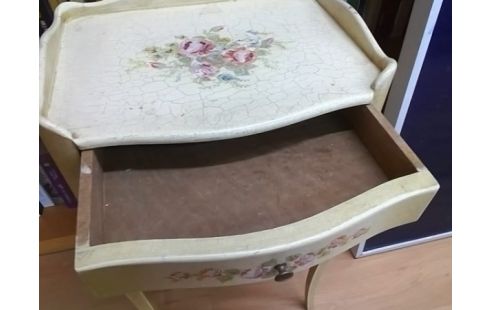CHEVET 1T MOTIF FLEURS