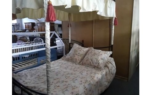 LIT BALDAQUIN 140X190 (SANS MATELAS NI SOMMIER)