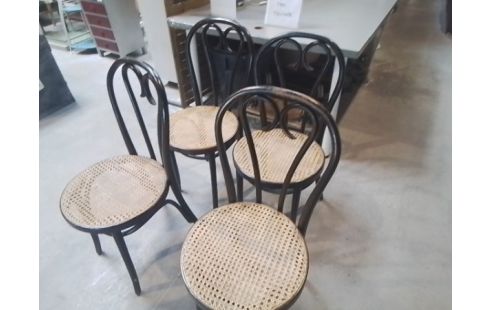 4 CHAISES DE BISTRO STYLE THONET