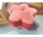 POUF FORME ETOILE ROUGE ET DORE