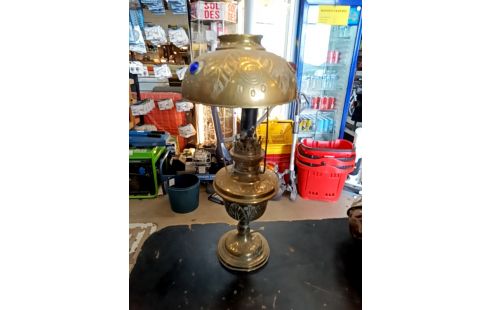LAMPE DECO LAITON