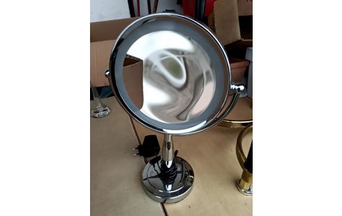 MIROIR DE SALLE DE BAINS ÉCLAIRAGE ACCRSV .
