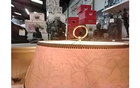 LAMPADAIRE DE STYLE BOUILLOTTE
