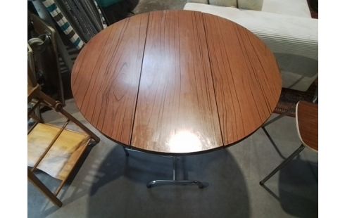 TABLE FORMICA
