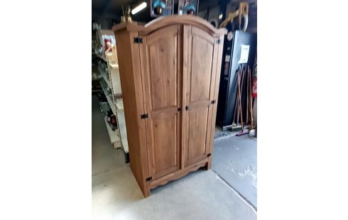 ARMOIRE