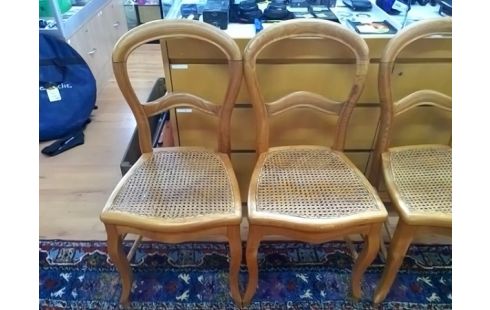 LOT DE 4 CHAISES BOIS CANNEE