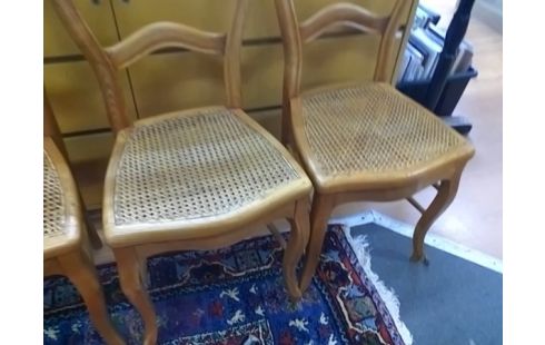 LOT DE 4 CHAISES BOIS CANNEE