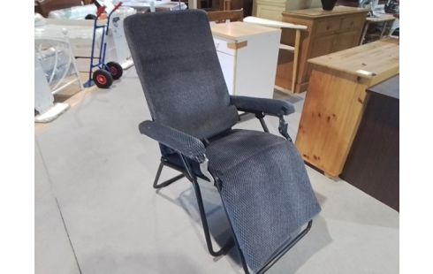 FAUTEUIL PLIANT NOIR GRIS MOTIF RAYÉ