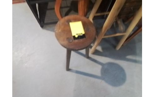 TABOURET BOIS