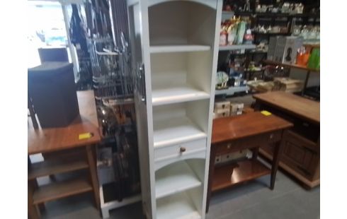 MEUBLE BLANC 5N1T