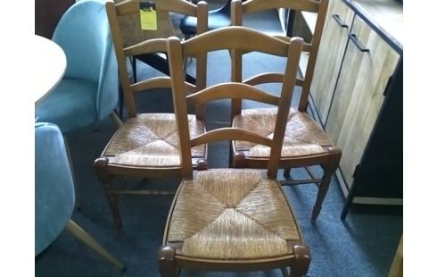 LOT DE 3 CHAISES PAILLEES