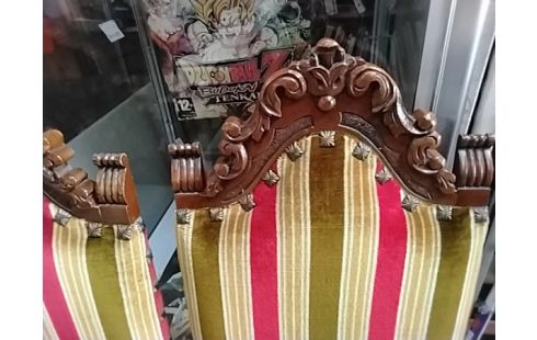 6 CHAISES VELOURS STYLE CHÂTELAIN