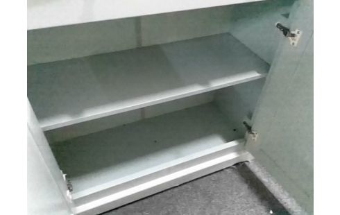 MEUBLE BOIS VERT 1T 2P