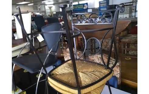 LOT DE 4 CHAISES FER FORGE PAILLEES