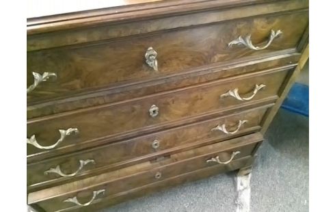 COMMODE 4T ANCIENNE (SERRURES A REVOIR)