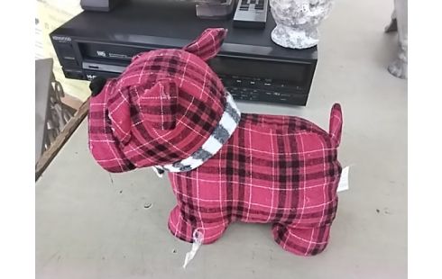 PELUCHE