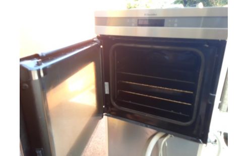 FOUR ENCASTRABLE ELECTROLUX