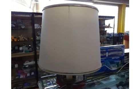 LAMPE A POSER .