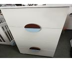 MEUBLE D'APPOINT ENFANT 4 TIROIRS BLANC POIGNÉES MARRON BLEUES