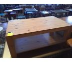 TABLE BASSE PIN