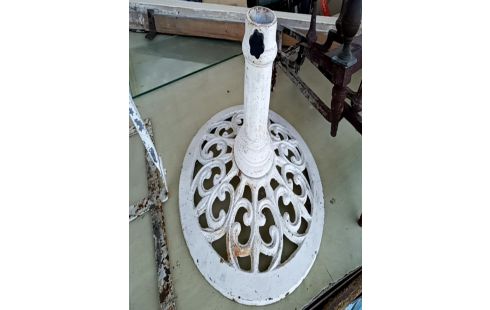 PIED DE PARASOL