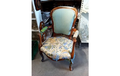 FAUTEUIL DE STYLE LXV