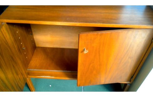 KISTE 1 IM VINTAGE-STIL 2 TÜREN