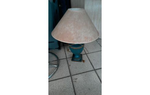 LÁMPARA