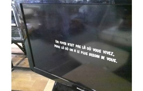 TELEVISEUR PHILIPS 81CM / TNT HD / AVEC TELECOMMANDE