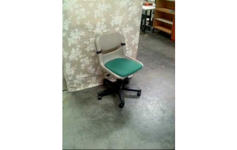 SILLA DE DESPACHO