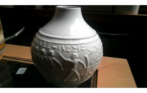 JARRÓN BLANCA PORCELANA EGIPCIO