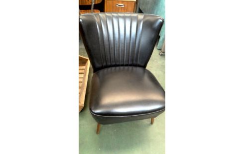 FAUTEUIL CLUB NOIR SIMILI CUIR