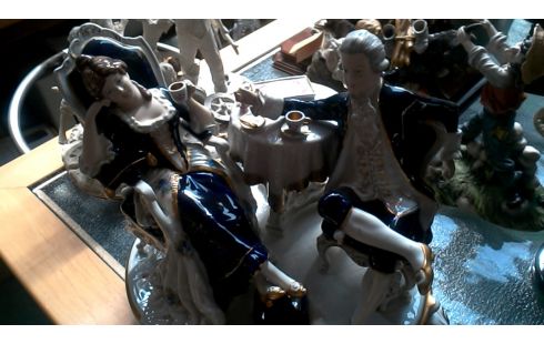 BEELD ROYAL DUX KOPPEL