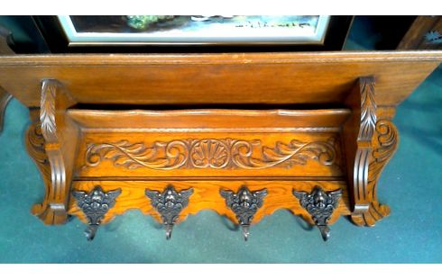 PORTE MANTEAU BRETON