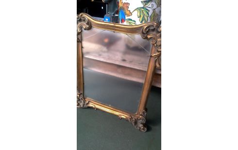 CADRE DORE STYLE LOUIS XV