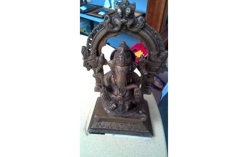 STATUE BRONZE